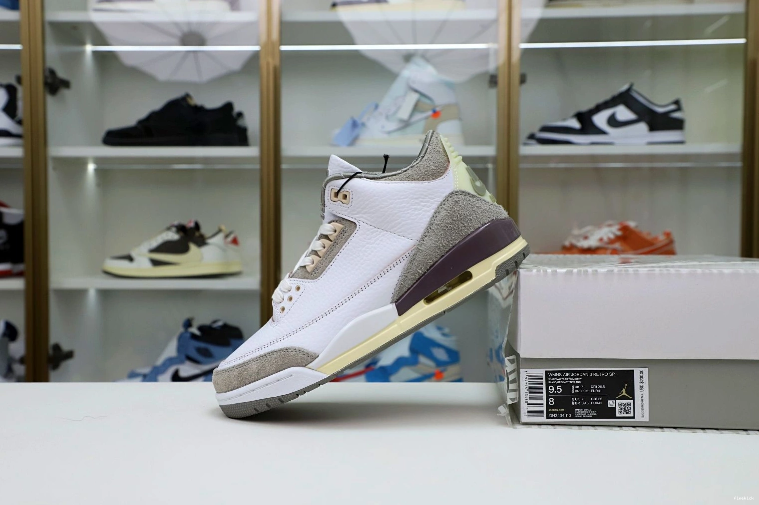 3 AIR JORDAN MANIÉRE X WMNS 0207